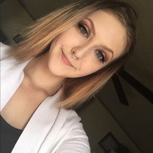 Meet your Posher, Megan